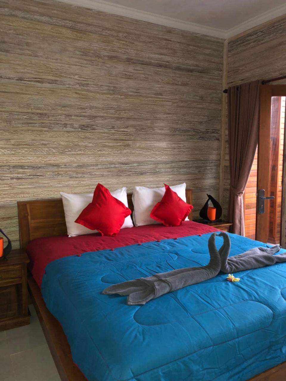 Auora Guest House Nusa Lembongan  Exterior photo